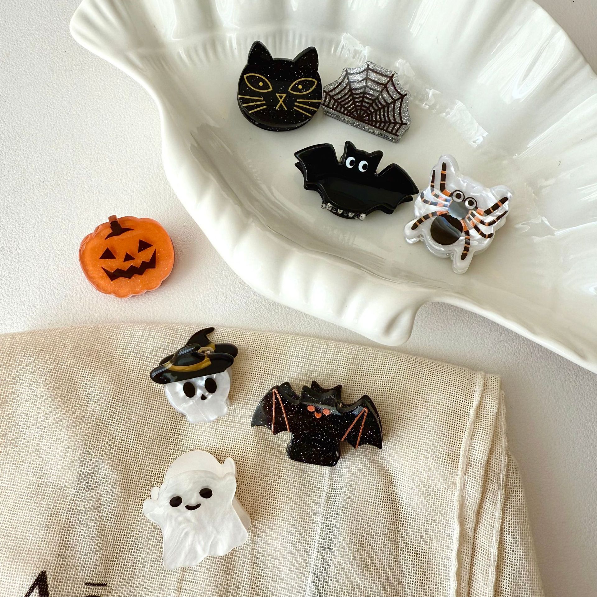 Home 30 premium acetate crab hair clips (复制)