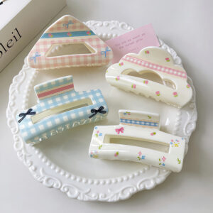 premium acetate hair clips (复制)