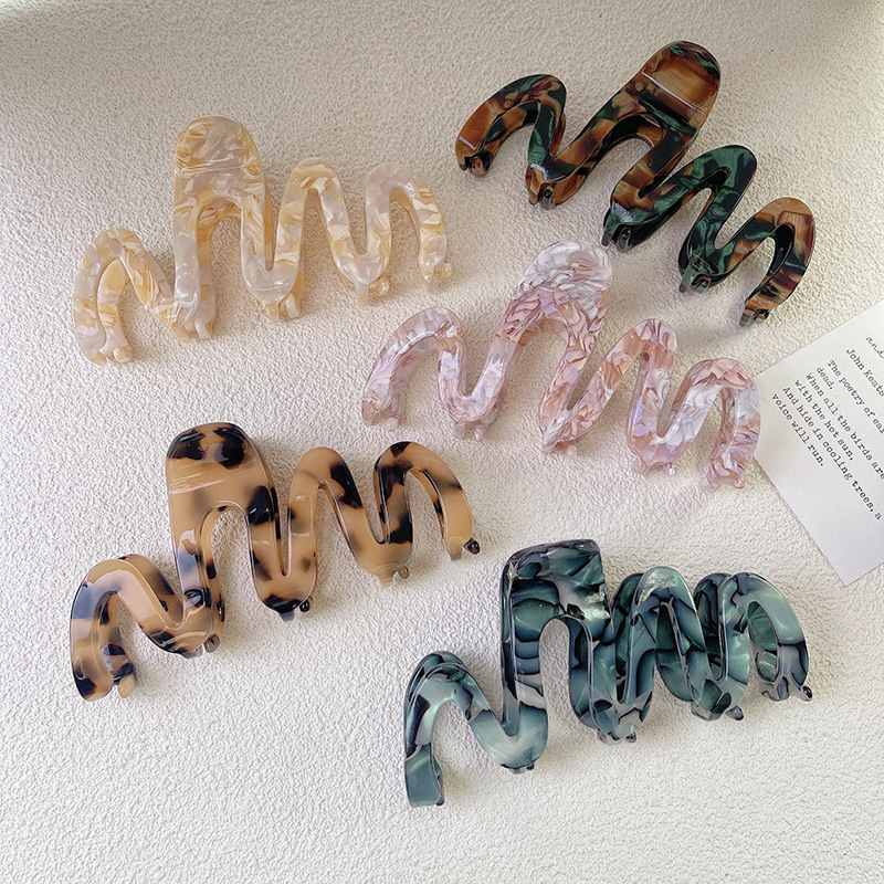 Home 12 premium acetate claw clips