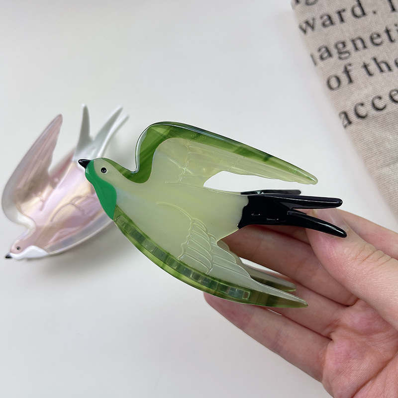 Bird Acetate Hair Claw Clip 3 whale shark acetate hair claw clip (复制)