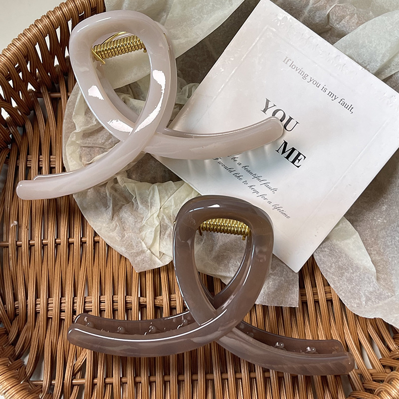 Premium Acetate Hair Clip 2 premium acetate hair clip
