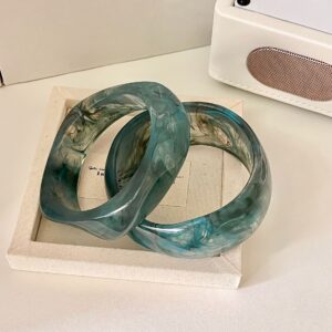 premium acetate & resin bracelets (复制)