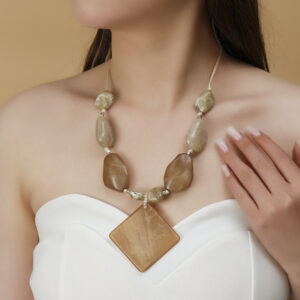 premium acrylic & resin necklaces (复制)