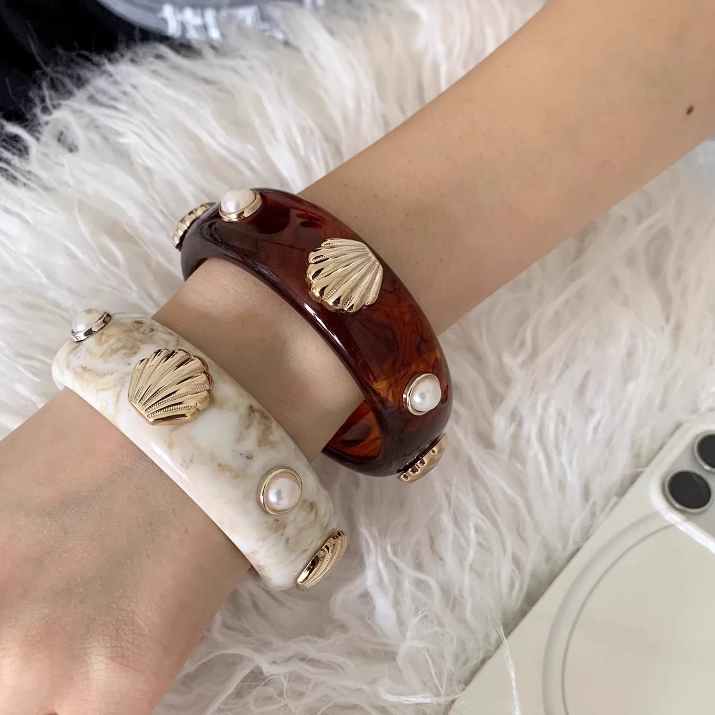 Home 63 premium acetate & resin bracelets (复制)