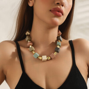 premium acrylic & resin necklaces (复制)