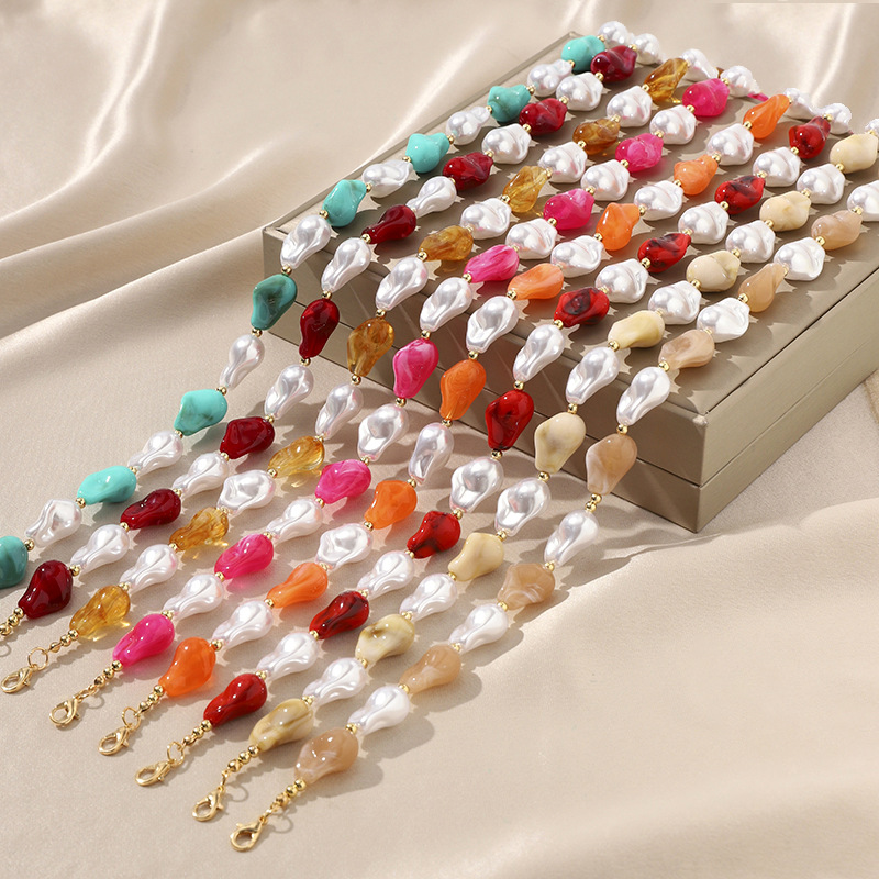 Premium Acrylic & Resin Necklaces 4 premium acrylic & resin necklaces (复制)