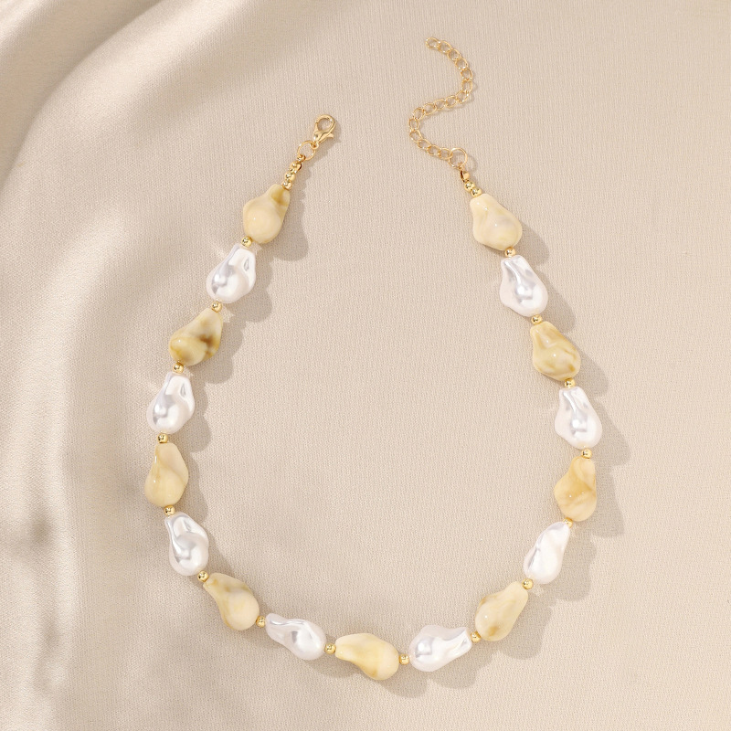 Premium Acrylic & Resin Necklaces 3 premium acrylic & resin necklaces (复制)