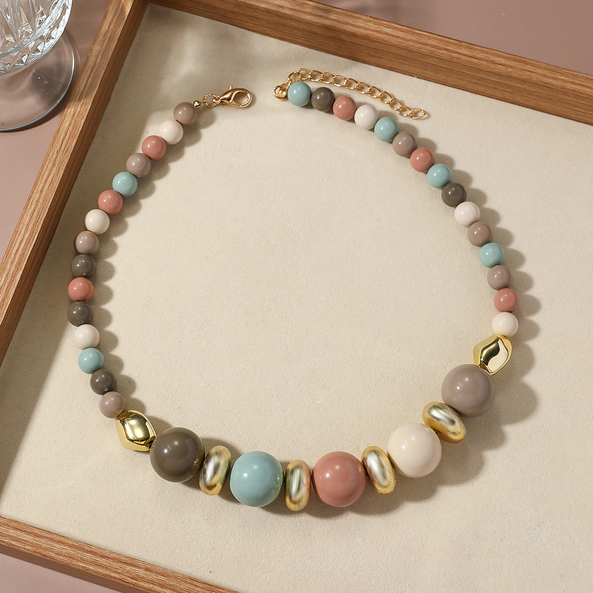 Premium Acrylic & Resin Necklaces 3 premium acrylic & resin necklaces (复制)
