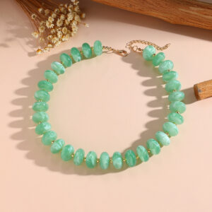 premium acrylic & resin necklaces (复制)