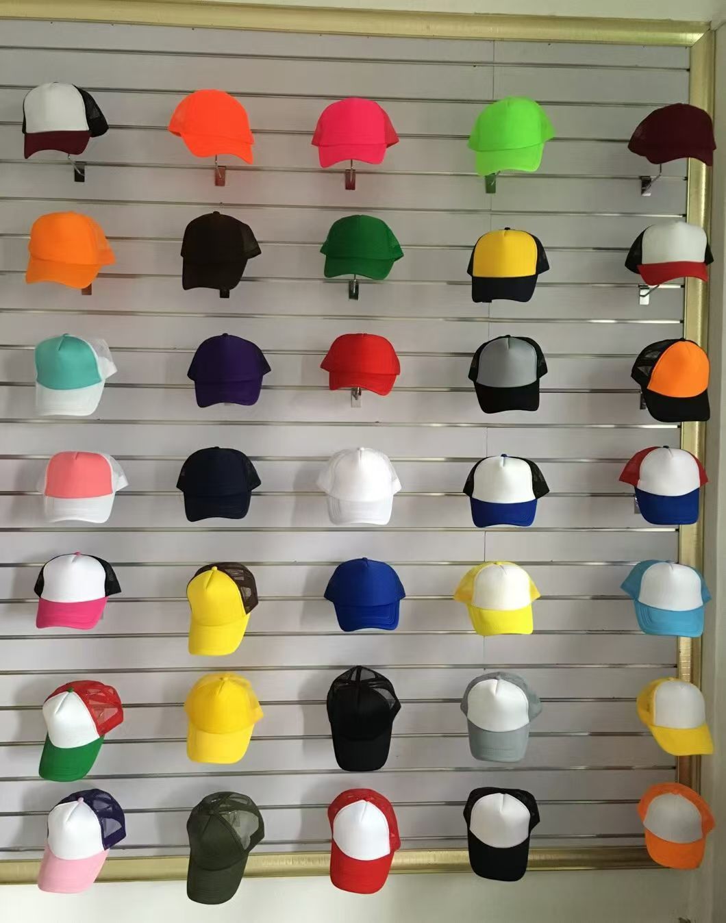 Blank Trucker Mesh Cap Support Custom Logo Multicolor Curved Brim Snapback Baseball Hat For Promotion Outdoor Daily Use 1 Blank Trucker Mesh Cap Support Custom Logo Multicolor Curved Brim Snapback Baseball Hat For Promotion Outdoor Daily Use