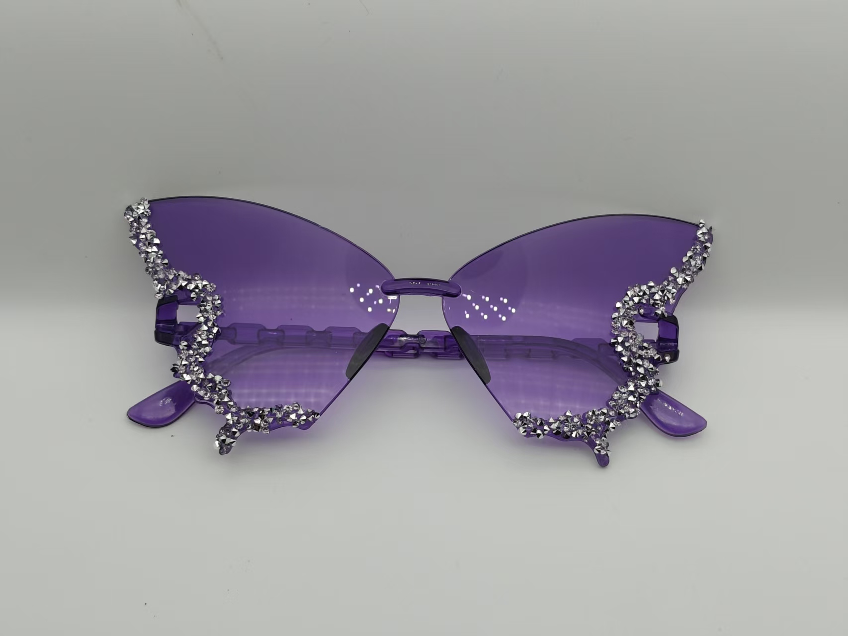 Rhinestone Rim Butterfly Rimless Party Sunglasses Multicolor Gradient Lens Festival Birthday Photoshoot Decorative Eyewear 6 Rhinestone Rim Butterfly Rimless Party Sunglasses Multicolor Gradient Lens Festival Birthday Photoshoot Decorative Eyewear - Image 6