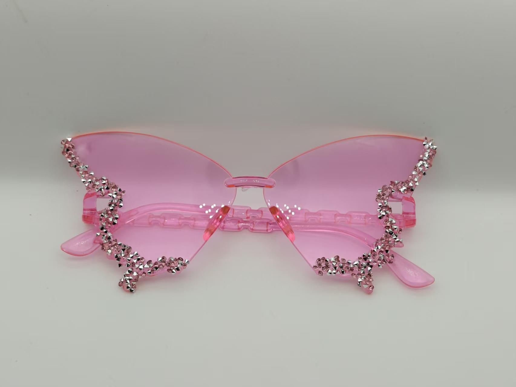 Rhinestone Rim Butterfly Rimless Party Sunglasses Multicolor Gradient Lens Festival Birthday Photoshoot Decorative Eyewear 9 Rhinestone Rim Butterfly Rimless Party Sunglasses Multicolor Gradient Lens Festival Birthday Photoshoot Decorative Eyewear - Image 9