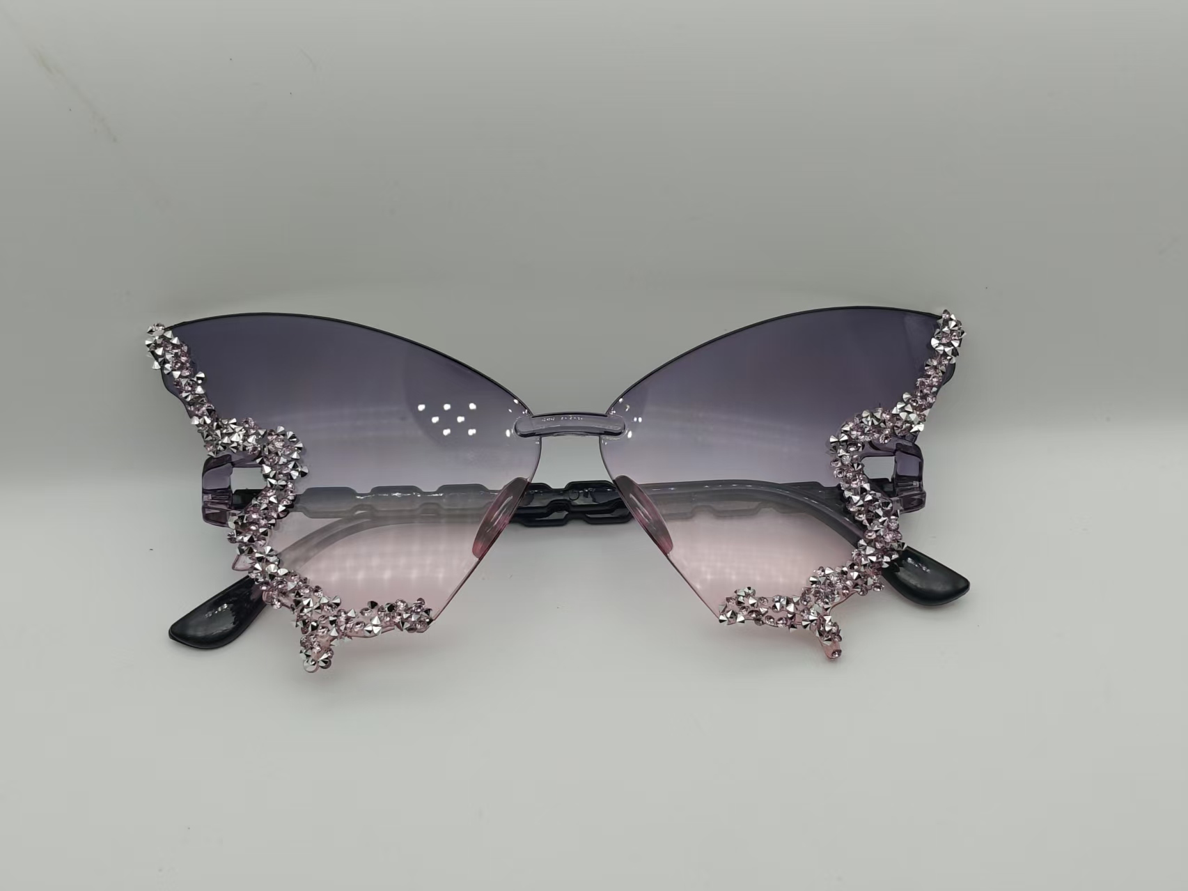 Rhinestone Rim Butterfly Rimless Party Sunglasses Multicolor Gradient Lens Festival Birthday Photoshoot Decorative Eyewear 16 Rhinestone Rim Butterfly Rimless Party Sunglasses Multicolor Gradient Lens Festival Birthday Photoshoot Decorative Eyewear - Image 16