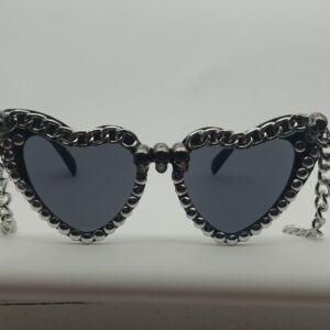 Pearl Trim Heart Sunglasses With Removable Chain Temples UV Protection Bachelorette Wedding Party Photo Eyewear